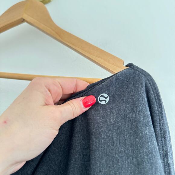 Lululemon Vinyasa Convertible Scarf Heathered Gray OS - Picture 5 of 9